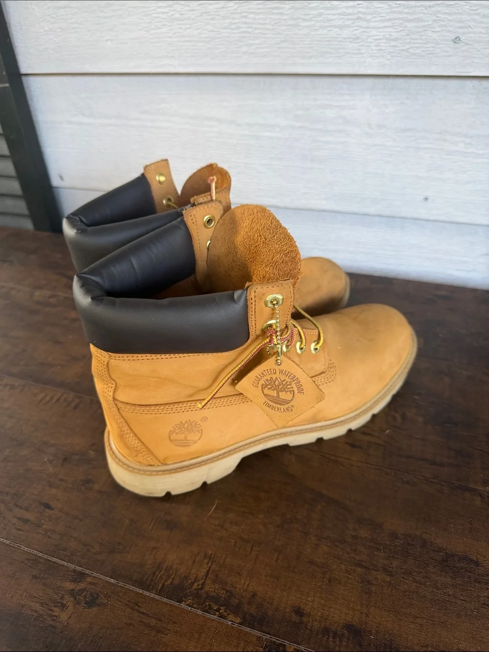 Timberland Wheat Suede Lace-Up Work Boots with Padded Collar